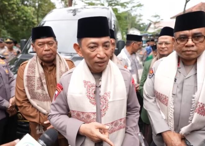 Tegas! Kapolri Perintahkan Oknum Brimob Penganiaya Pelajar di Maluku Dihukum Berat