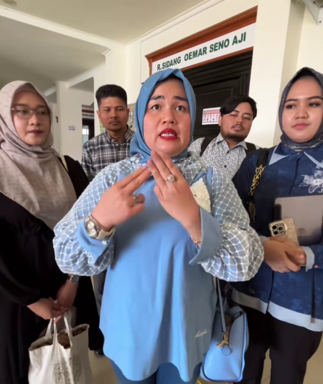 Sidang Skandal Kredit Rp5 Miliar Bank Bengkulu, Ana Tasya: Ibarat Kita Diperintah Jenderal Berarti Cair