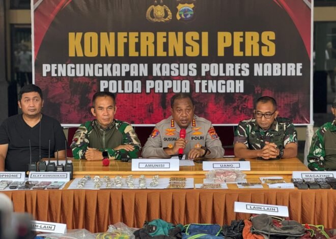 TNI-Polri Bongkar Kamp KKB di Nabarua, Ratusan Amunisi & Uang Puluhan Juta Diamankan