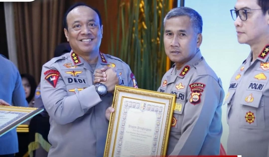 Polda Bengkulu Raih Penghargaan Kapolri sebagai Satker Terbaik Juara 1 Survei Kepuasan Masyarakat Tahun 2025