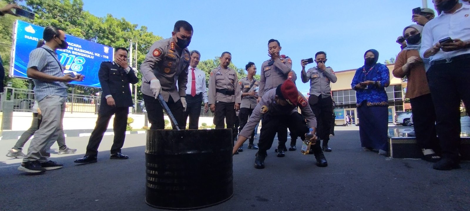 Cegah Penyalahgunaan Barang Bukti Narkoba, Polresta Bengkulu Musnahkan Ganja & Sabu Milik 3 Resedivis