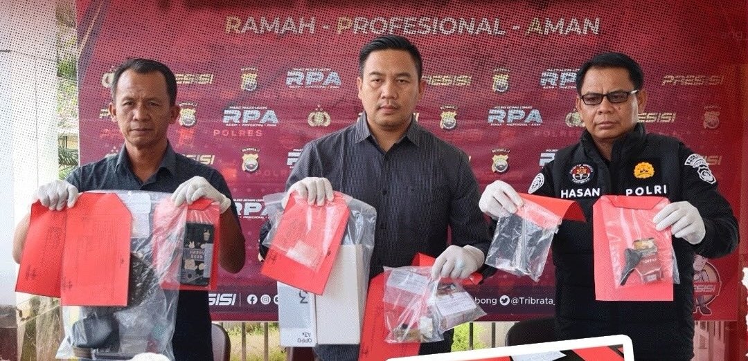 Jadi Pengedar Narkoba, 2 Pemuda Curup Timur Ditangkap Polres Rejang Lebong