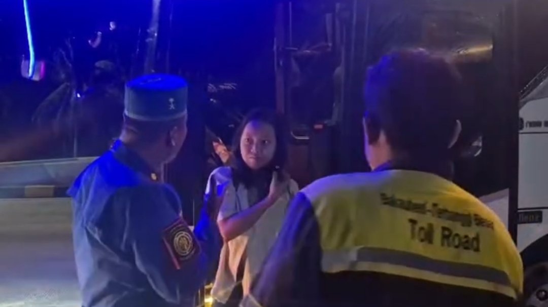 Kabur Dari Rumah Hendak Ke Jakarta, Remaja Bengkulu Tengah Dicegat Damkar Lamsel di Gerbang Tol Bakauheni