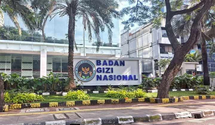 Pasca Dadan Hindayana Dicopot, Kejagung Geledah Kantor BGN