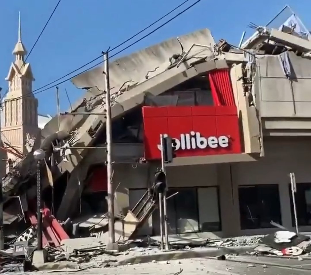 Gempa Magnitudo 7,7 Guncang Filipina, Gedung Ambruk & Picu Kepanikan Warga